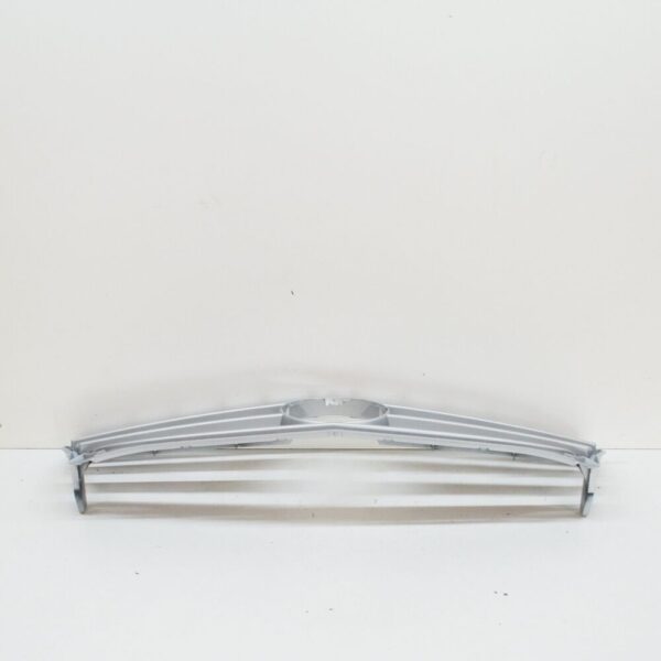 Mercedes-Benz B W246 Radiator Grille Front A24688010839982 NEW ORIGINAL - Image 4