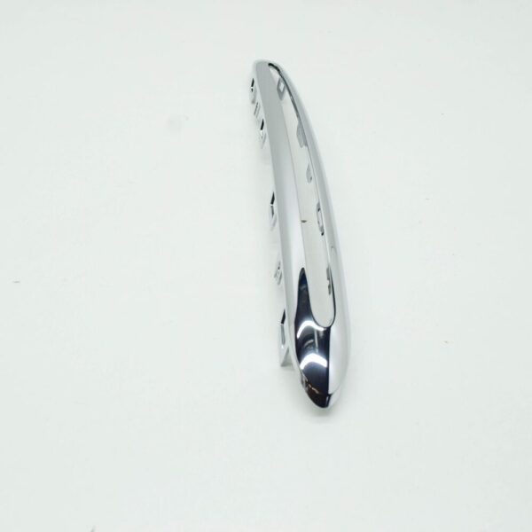 NEW MERCEDES-BENZ B W246 FRONT LEFT BUMPER MOLDING A2468851374 - Image 4