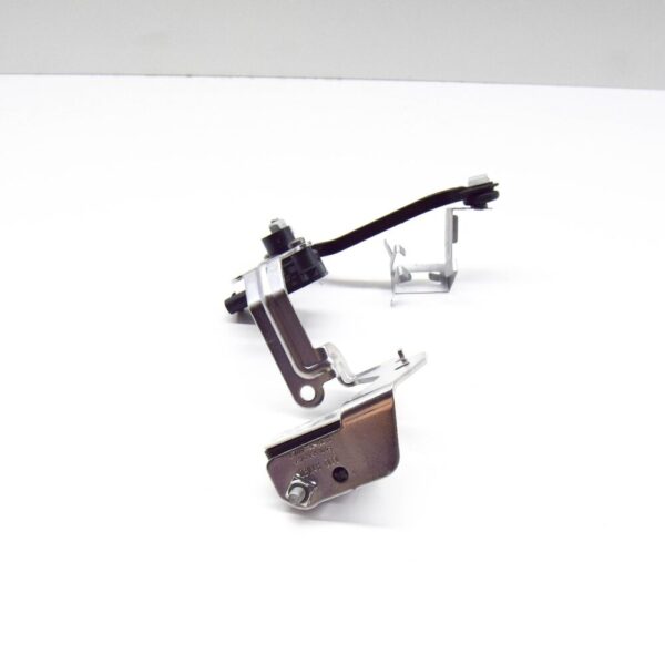 MB GLA H247 AMG Front Right Turning Angle Sensor A2479051006 NEW - Image 4