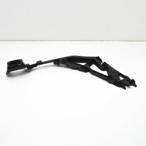 NEW MERCEDES-BENZ CLS C257 LEFT SIDE SKIRT RETAINING TRIM A2576982300 ORIGINAL - Image 4