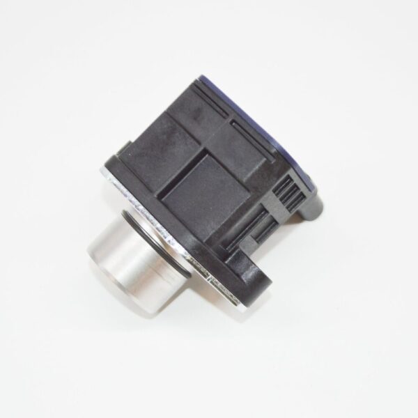 MERCEDES-BENZ GLA X156 ENGINE SOLENOID VALVE A2709820000 NEW ORIGINAL - Image 5