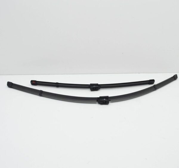 NEW MERCEDES-BENZ VITO W447 FRONT WIPER BLADE SET LHD A4478205400 ORIGINAL - Image 4
