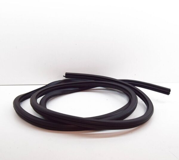 MERCEDES-BENZ VITO W638 FRONT DOOR SEAL A6387320258 NEW ORIGINAL