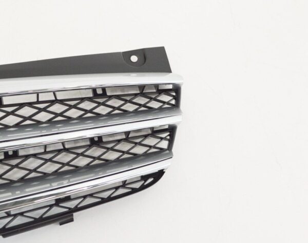 MERCEDES-BENZ VITO W639 Radiator Grille A639988000839775 NEW ORIGINAL - Image 4