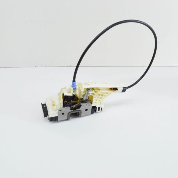 NEW MERCEDES-BENZ SPRINTER 906 FRONT LEFT DOOR LOCK LHD A9067202135 ORIGINAL - Image 4