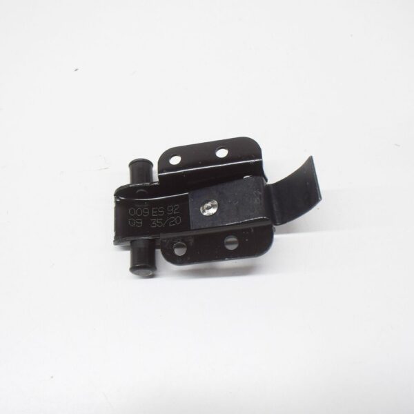 NEW MERCEDES BENZ SPRINTER 906 REAR DOOR STRAP BRACKET A9067600428 ORIGINAL - Image 4