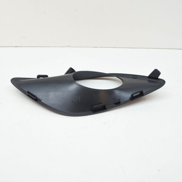 MB Sprinter 910 Fog Light Bezel Front Right